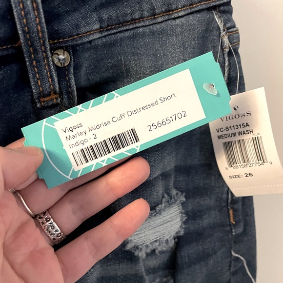✨NWT Vigoss | Marley Distressed Shorts | Suze 2/26 - Picture 6 of 14
